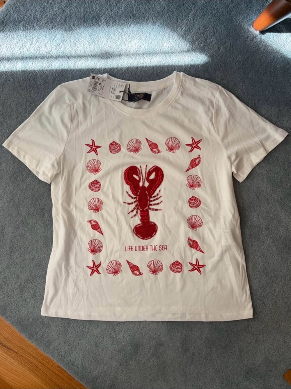NWT 100% cotton “Life under the sea” beaded t-shirt, Size M